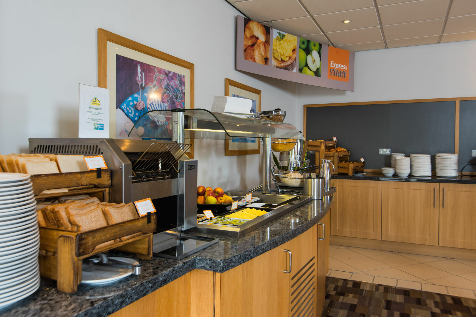 Holiday Inn Express Gloucester - South, An Ihg Hotel Екстериор снимка