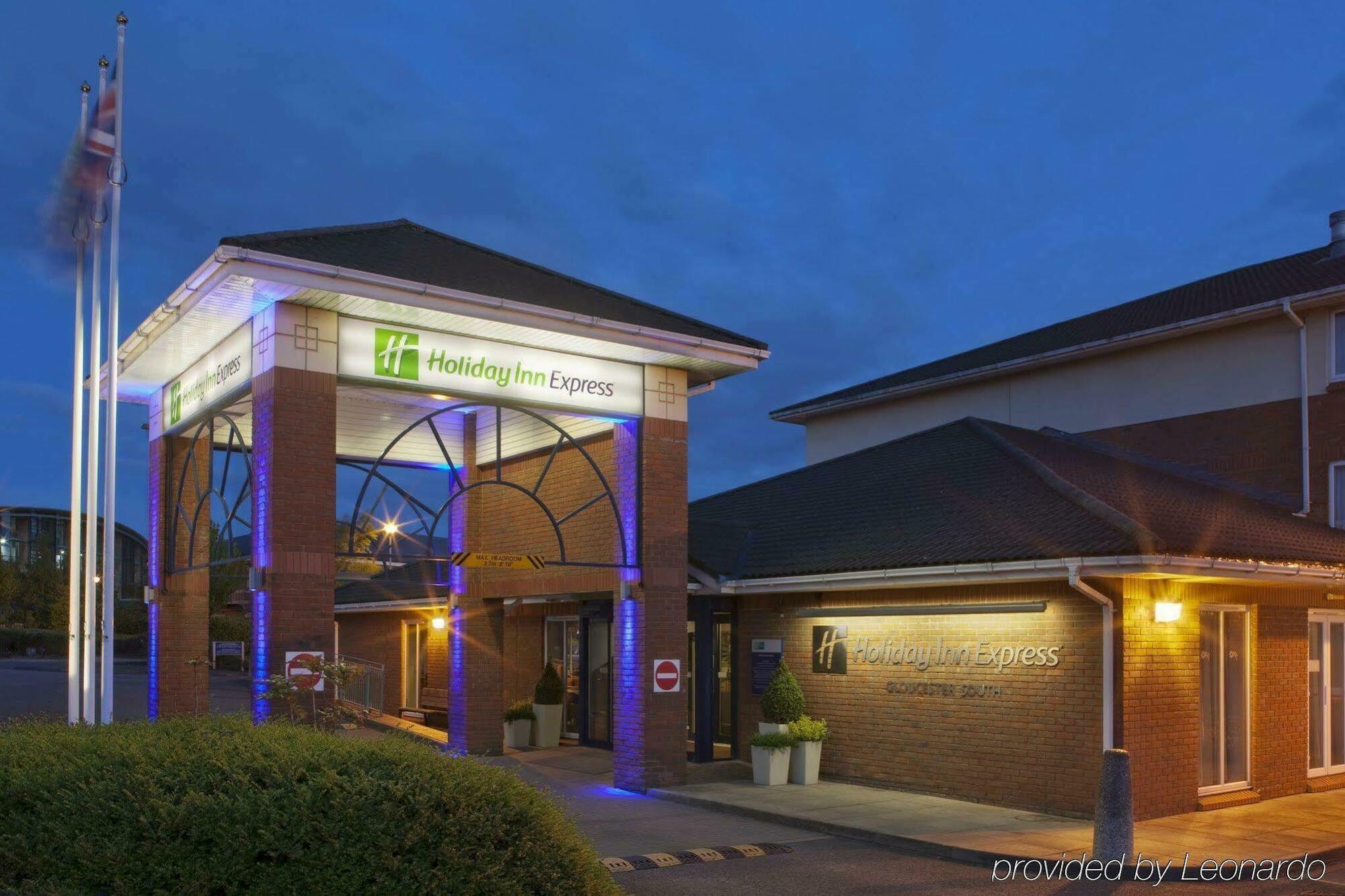 Holiday Inn Express Gloucester - South, An Ihg Hotel Екстериор снимка